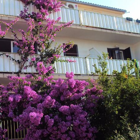 Apartments Green & Orange Hvar Town Exterior foto