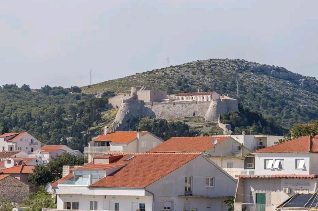 Apartments Green & Orange Hvar Town Exterior foto